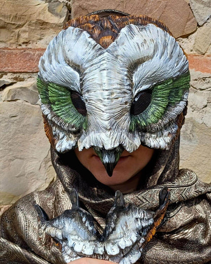 Customizable Barn Owl Mask with Removable Jaw