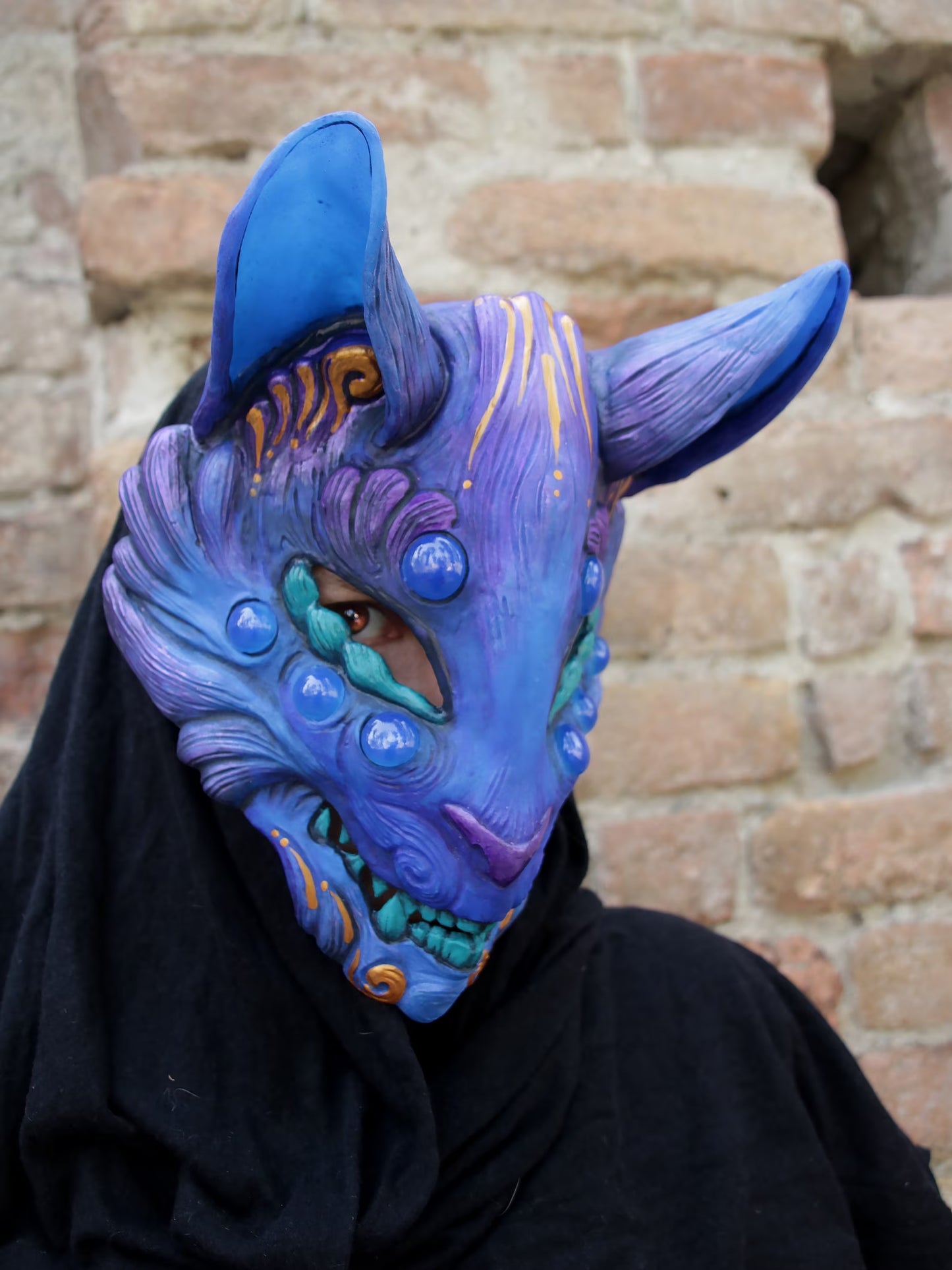 Kitsune Fluorescent Resin Mask