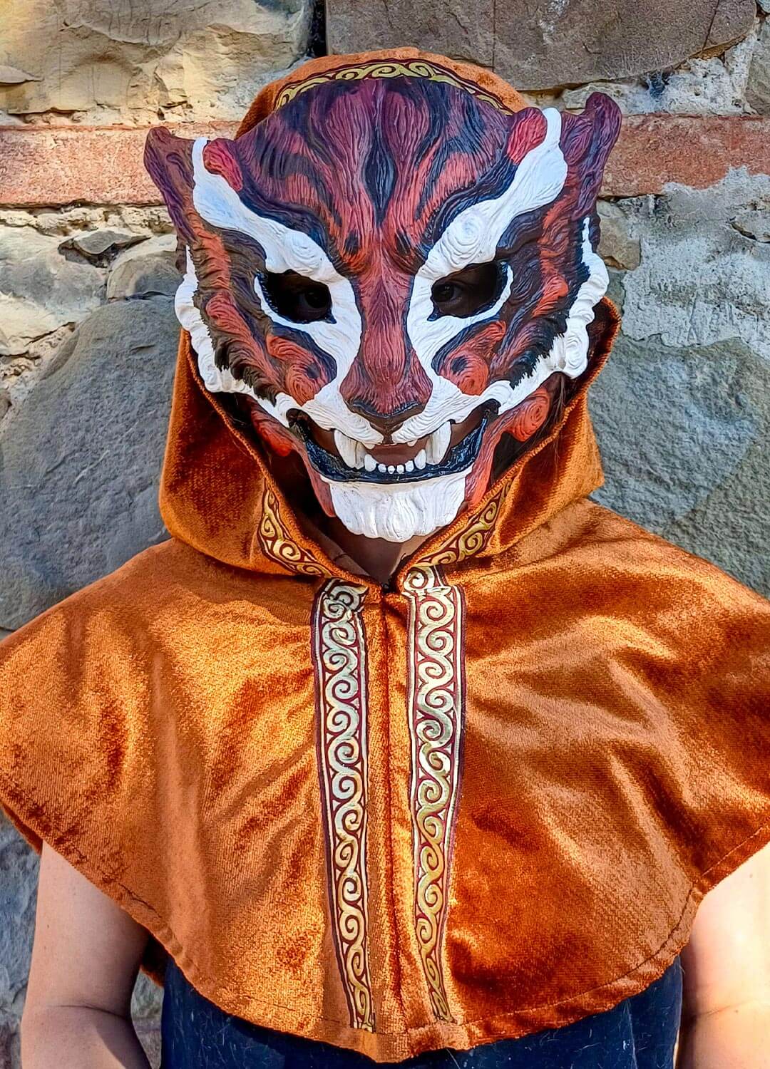 Bau Hu Natural Tiger Resin Mask