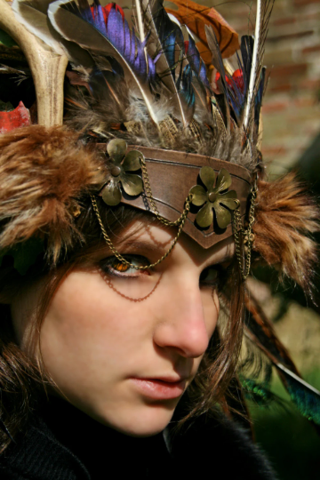 Tutorial: Headdress with Feathers